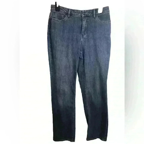 Coldwater Creek Classic Midrise Blue Jeans Boot Cut Light Wash Size 6 - Picture 1 of 5